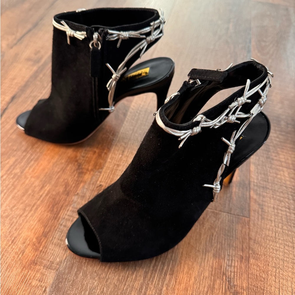 Rupert Sanderson , suede leather, size 7